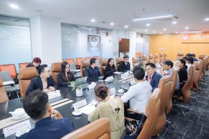 Hợp tác giáo dục Nhật Bản – Việt Nam tại Đại học Văn Lang: VJ MUSUBI và hành trình kết nối ý nghĩa 5 1 1 Hợp tác giáo dục Nhật Bản - Việt Nam GIAO LƯU TRƯỜNG ĐH Văn Lang